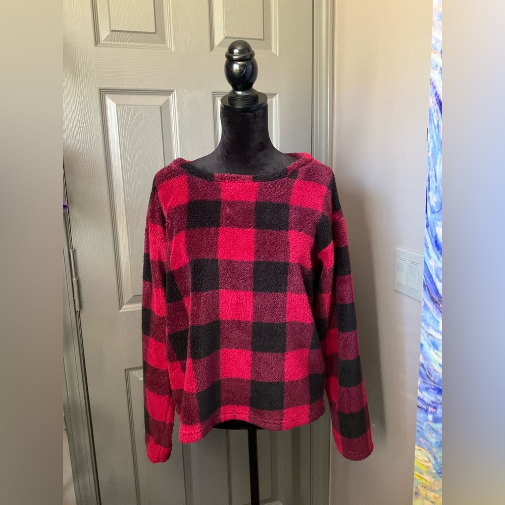 👛 Sleep Zenista large buffalo plaid pull over